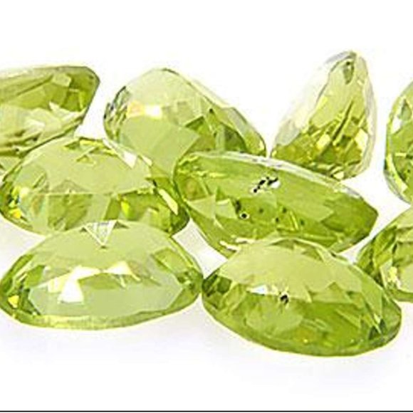 4.59TCW PERIDOT!!! LOT OF LOOSE OVAL FACETED PERIDOTS!!! - Picture 3 of 5